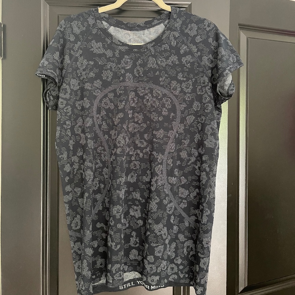 Lululemon Swiftly Tech Short Sleeve Shirt